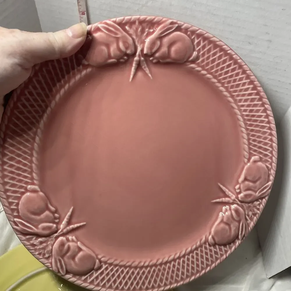 SET OF 2 Bordallo Pinheiro Dinner Plates 10”Pink & Yellow Rabbits Bunnies
